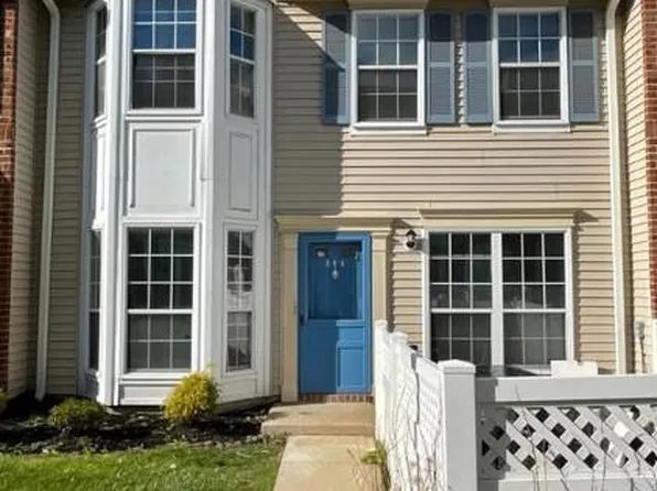 204 Darwin Ln, North Brunswick, NJ 08902