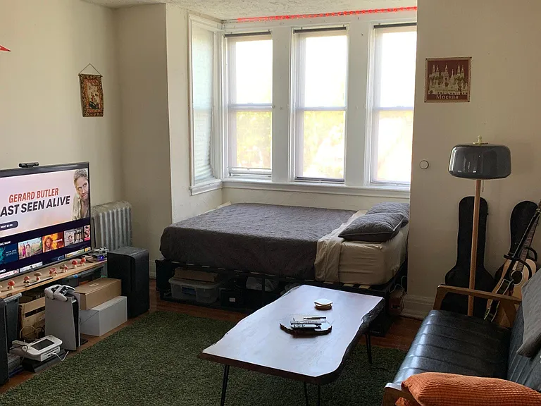 415 S 42nd St #10 — Photo 1