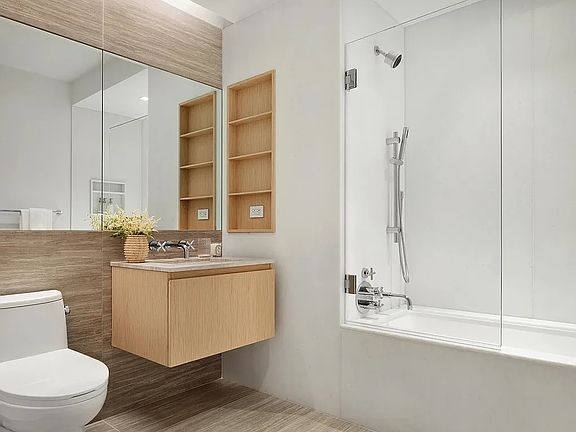 4th image of 1 Wall St APT 1123