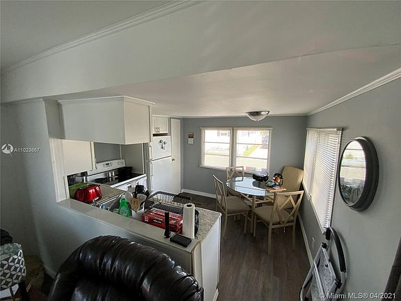2nd image of 17 W Lake Dr