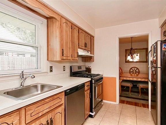 4th image of 4946 Allendale Dr