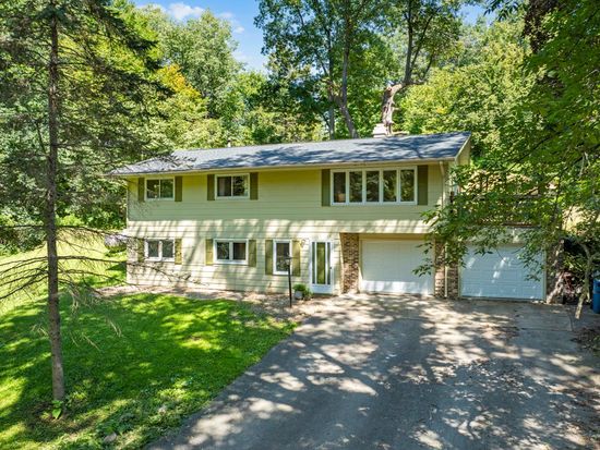 8098 26th St SE, Buffalo, MN 55313