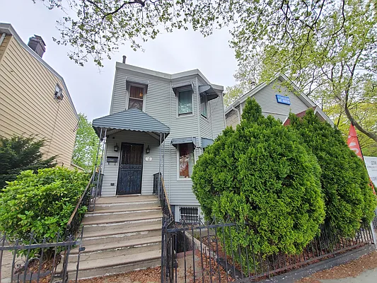 Rented by Ideal Properties Group | media 1