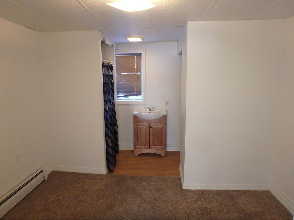2nd image of 71 Broad St APT 1