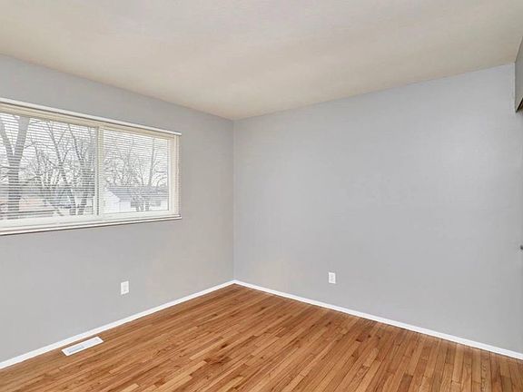 2nd image of 3045 Orton St
