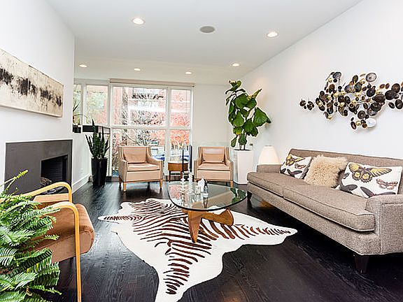 4th image of 2024 W Race Ave