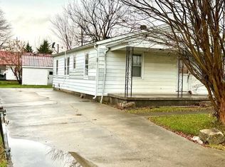 302 Powell St, Greenup, KY 41144