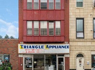 224 E Cass St, Joliet, IL 60432