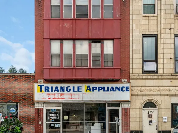 224 E Cass St, Joliet, IL 60432