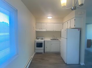 125 Truax St #6, Trenton, MI 48183