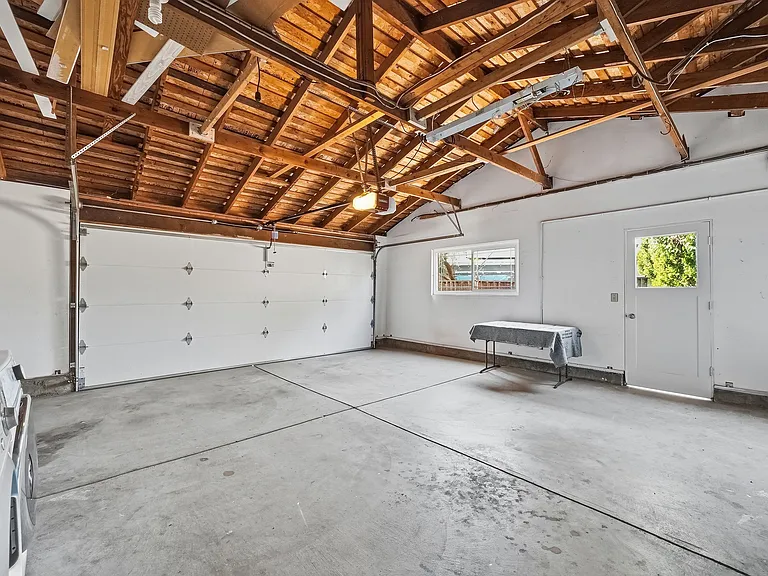 5380 Hammerton Ct — Photo 6