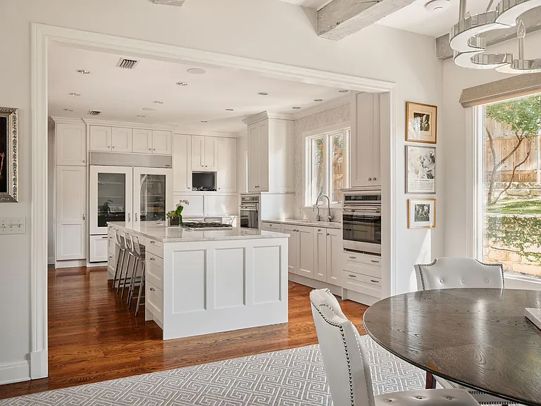 2701 Scenic Dr — Photo 12