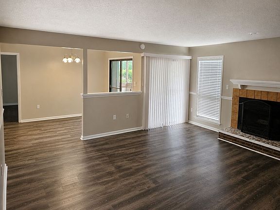 5th image of 7223 Winery Ln