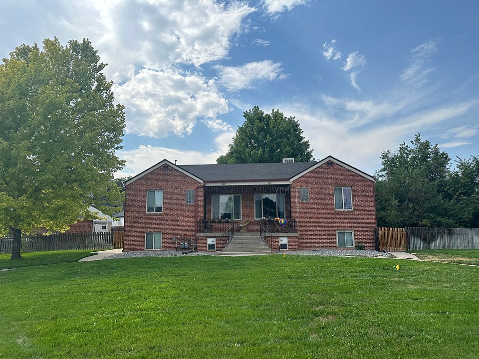 1st image of 1611 Winona Ct Unit 1605