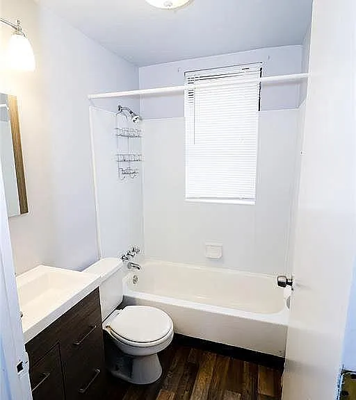 120 Seward St #301 — Photo 3