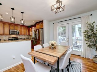 196 Village Ln, Bridgeport, CT 06606