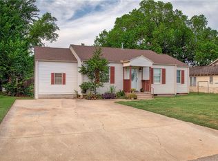 1115 W 2nd St, Elk City, OK 73644