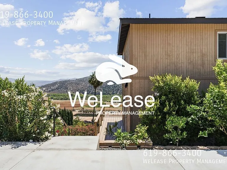 2918 Anaheim St — Photo 15