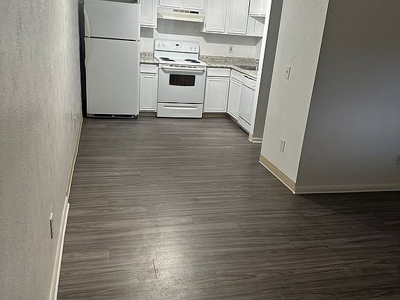 3rd image of 8470 W 52nd Pl