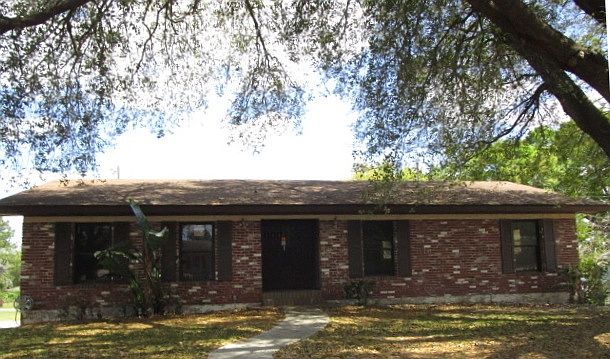 1st image of 168 Poe Dr
