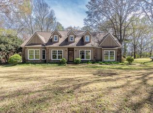 3594 Crestwyn Dr, Germantown, TN 38138