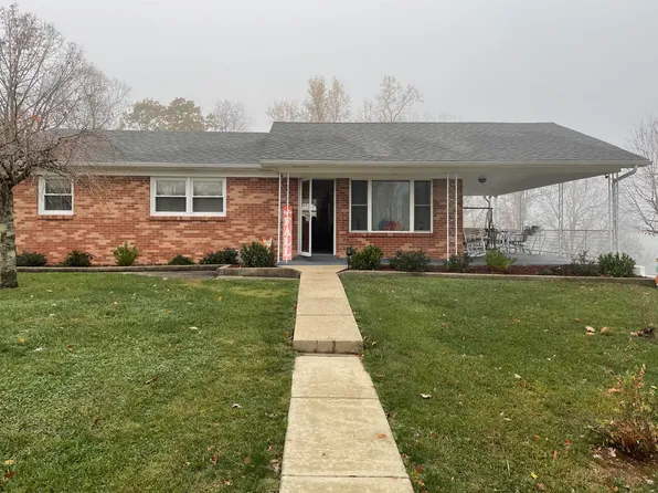 945 Leighton Rd, Irvine, KY 40336