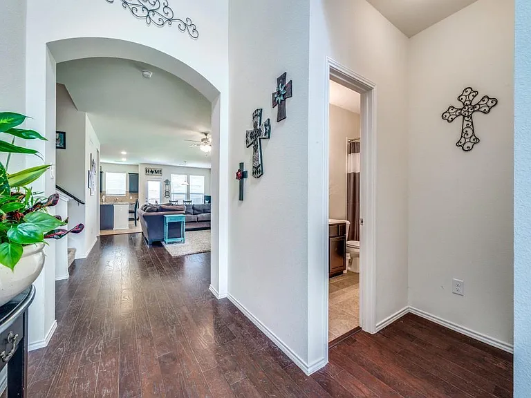 1204 Barn Owl Dr — Photo 23