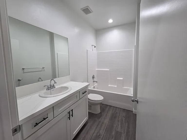5106 Cohiba Ct #B — Photo 25