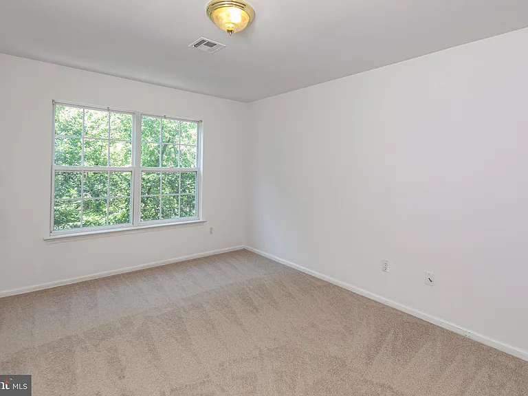 50 Grant Way — Photo 18