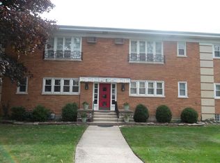 3615 Forest Ave #3, Brookfield, IL 60513