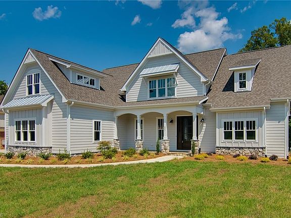 2nd image of 607 Lissara Lodge Dr