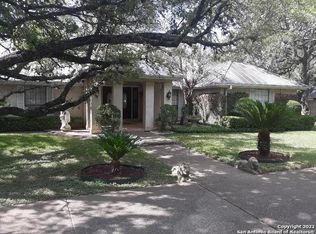 98 Long Bow Rd, Shavano Park, TX 78231