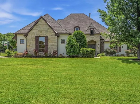 7416 NE 116th St, Edmond, OK 73013