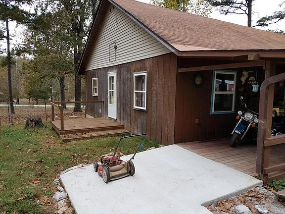 3rd image of 9736 County Road 6070