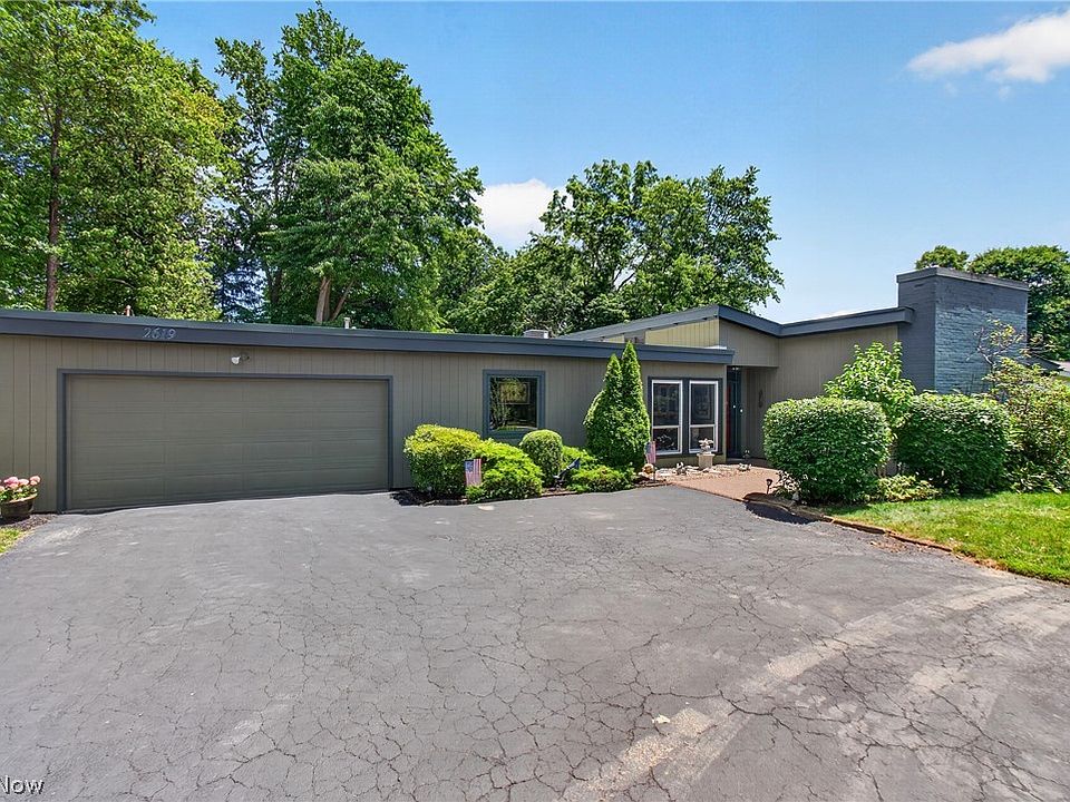 1st image of 2619 Melrose Dr