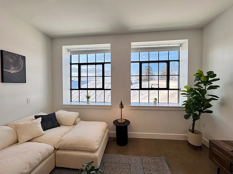 Rumery Lofts — Photo 10