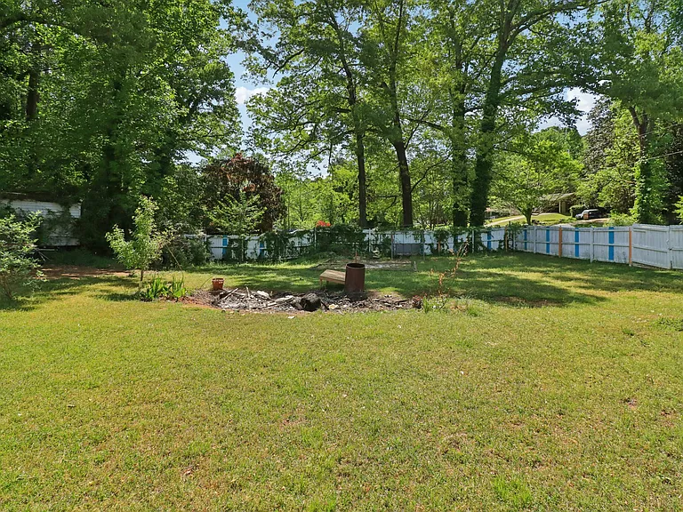 2344 Chestnut Log Pl — Photo 40