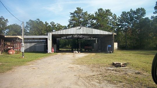 2nd image of 1746 Northwoods Dr