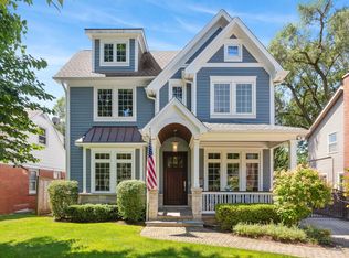 923 Harvard Ln, Wilmette, IL 60091