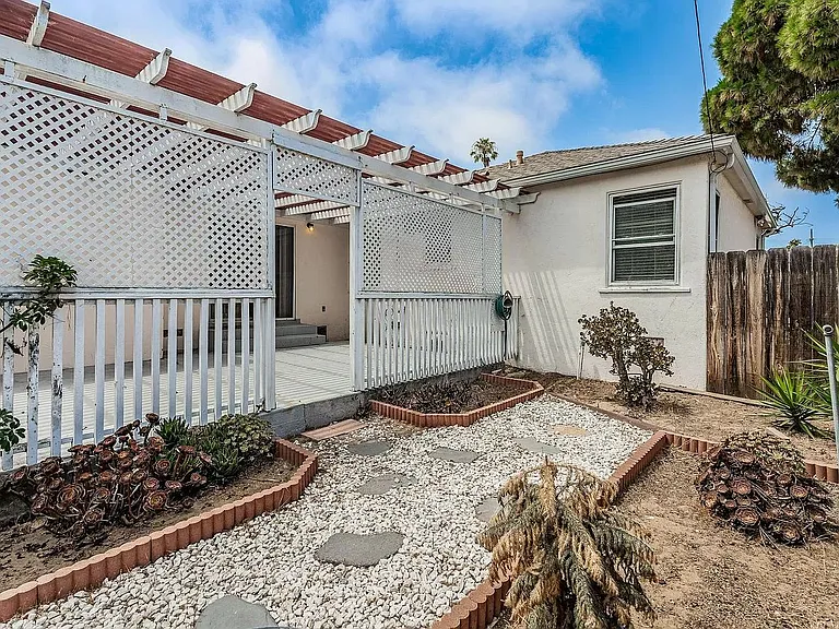 1805 Reed Ave — Photo 25