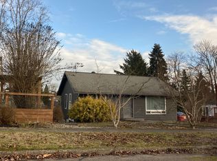13730 10th Ave SW, Burien, WA 98166