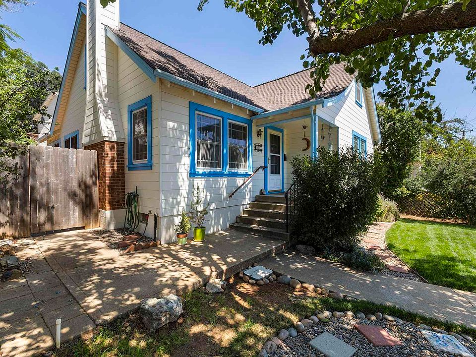 1st image of 587 Orchard Ave