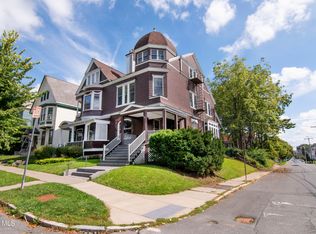 114 S Lake Ave, Albany, NY 12208