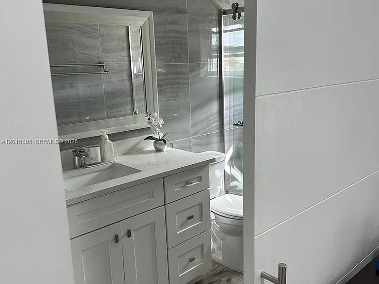 5169 Lakefront Blvd #D — Photo 18