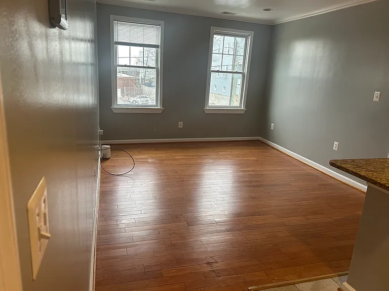1209 Madison St NW #1 — Photo 2