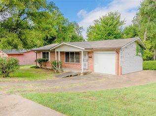 4037 Vanette Ln, Dallas, TX 75216