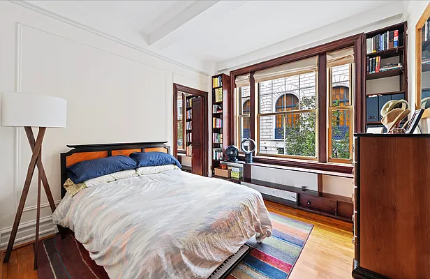 Sold by Compass | media 3