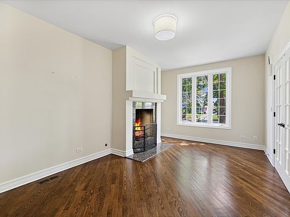 3rd image of 1236 Arbor Ave