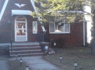 1264 Chestnut St, Roselle, NJ 07203