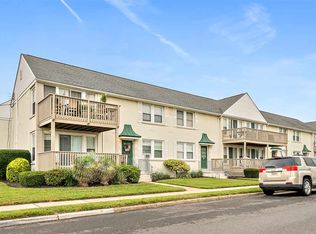 303 E Crocus Rd #B, Wildwood Crest, NJ 08260